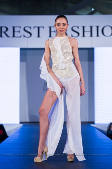 Bernadette Kiss la Bucharest Fashion Week