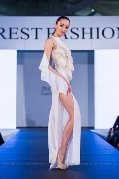 Bernadette Kiss la Bucharest Fashion Week