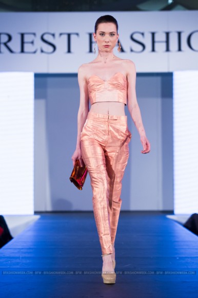 Bernadette Kiss la Bucharest Fashion Week