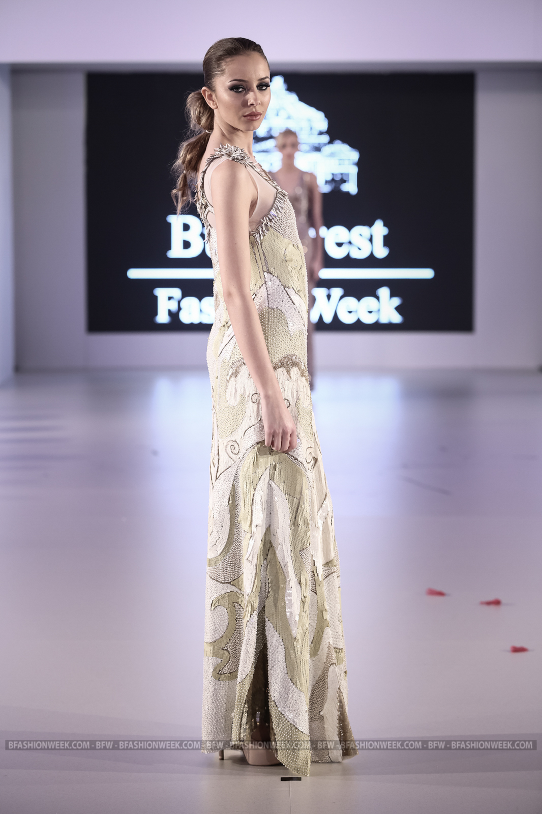 Elena Perseil Bucharest Fashion Week_109