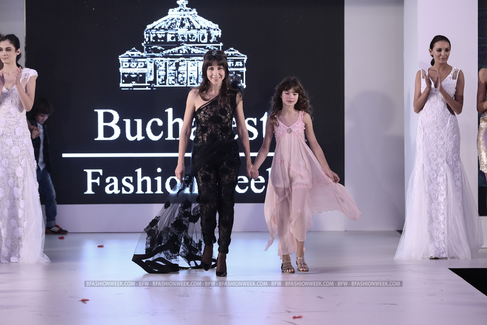 Elena Perseil Bucharest Fashion Week_189