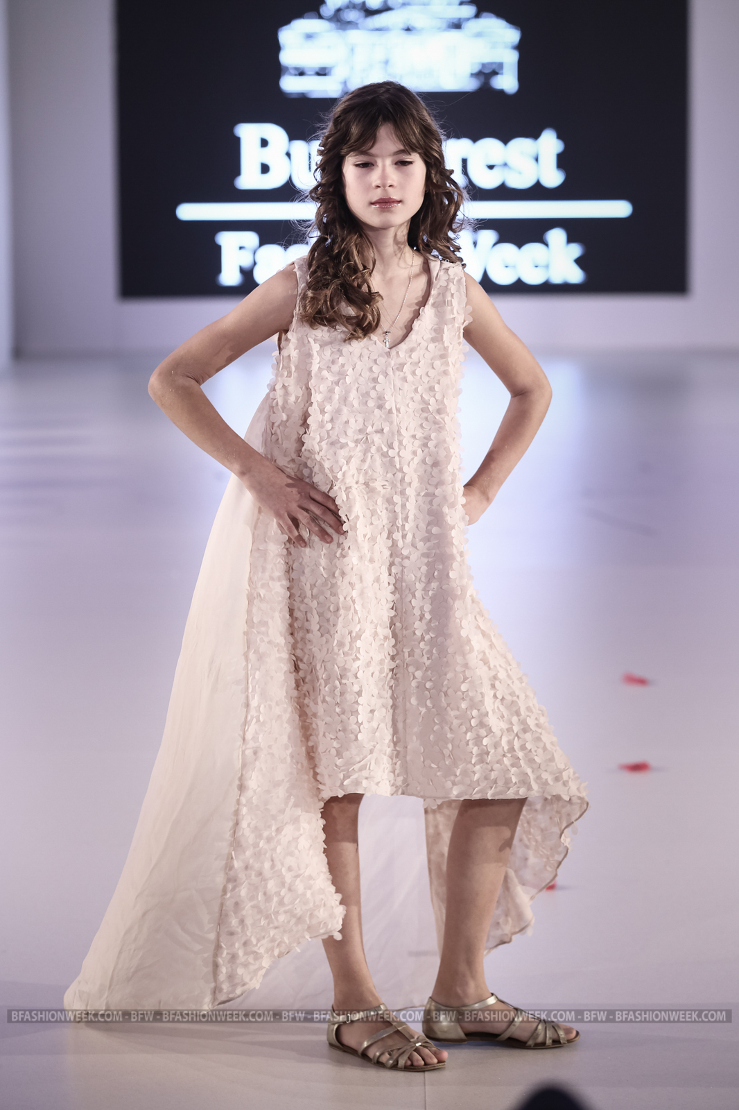 Elena Perseil Bucharest Fashion Week_59